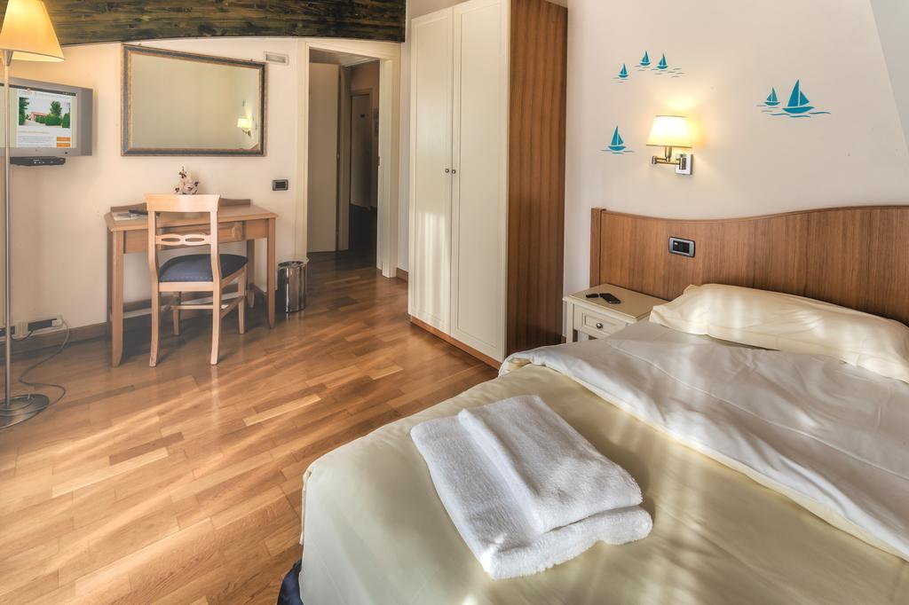Agriturismo B&B Il Girasole オリアゴ・ディ・ミラ 部屋 写真